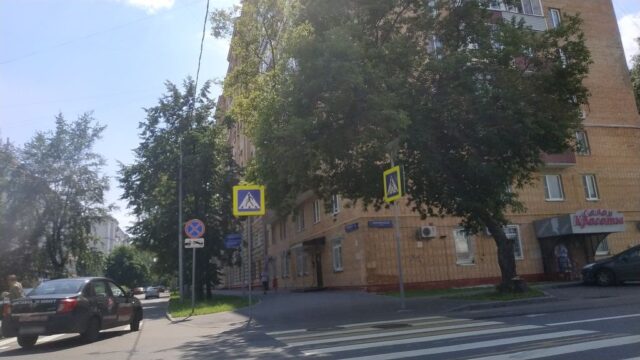 Зверинецкая улица, 30/6