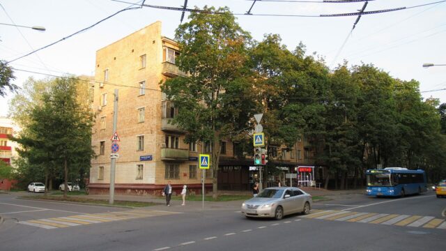 1-я Парковая улица, 1/51