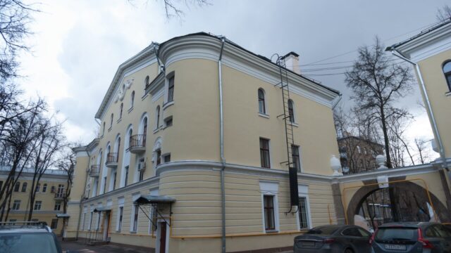 Улица Маршала Соколовского, 6