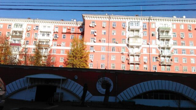 Улица Строителей, 6к1