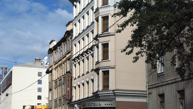 1-я Брестская улица, 33с2