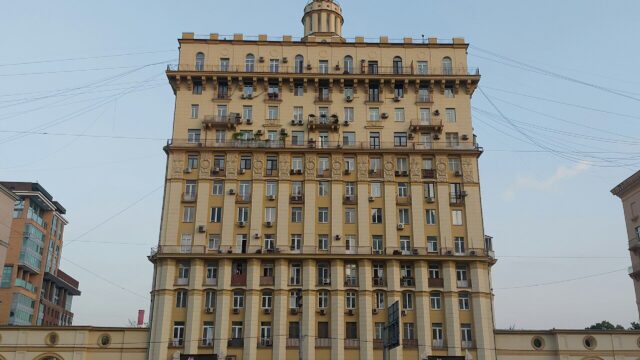 Кутузовский проспект, 25