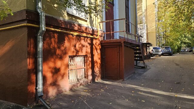 Улица Менжинского, 5