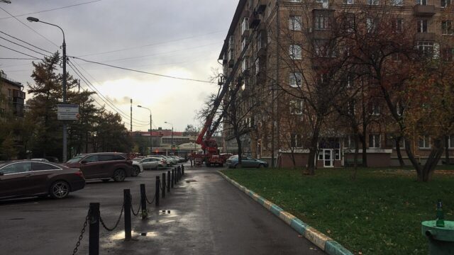 Улица Всеволода Вишневского, 10