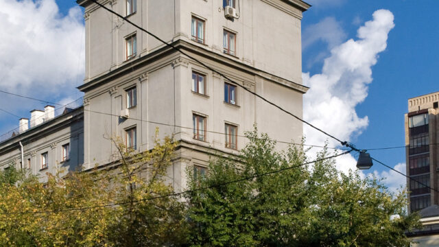 Улица Спиридоновка, 22/2