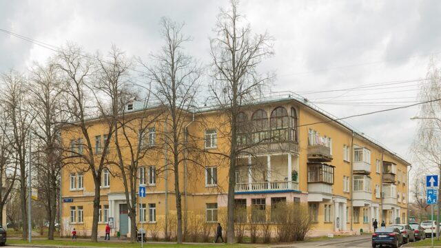 Главная улица, 7