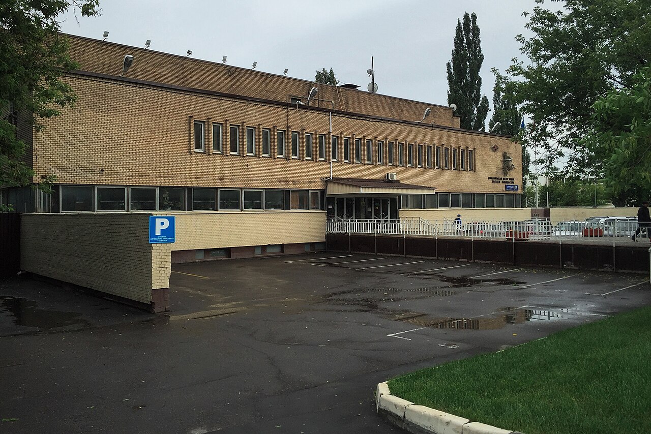 сталинка в Москве, Улица Стромынка, 1, 1961 года постройки