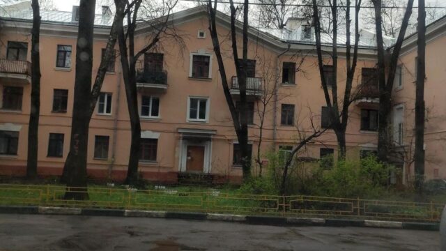 Фасад дома: 1-я Парковая улица, дом 5-7