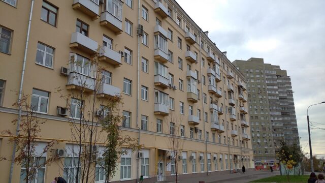 Фасад дома: улица Маршала Василевского, дом 15
