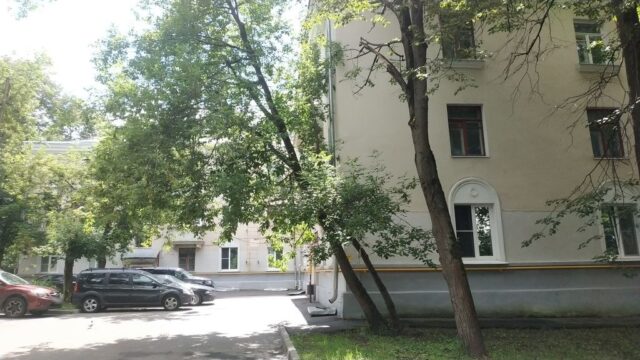 Фасад дома: Подмосковная улица, дом 2/4