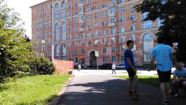 Фасад дома: Ломоносовский проспект, дом 18