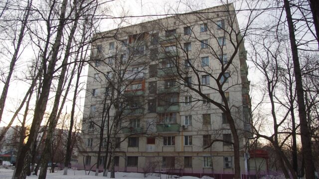 Фасад дома: проспект 60-летия Октября, дом 31/18, корпус 3