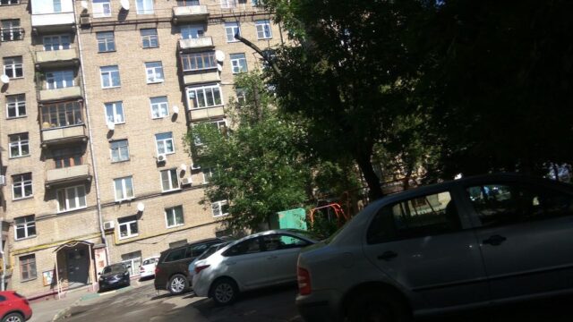 Фасад дома: улица Вавилова, дом 15