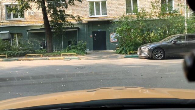 Фасад дома: улица Марии Ульяновой, дом 9, корпус 2