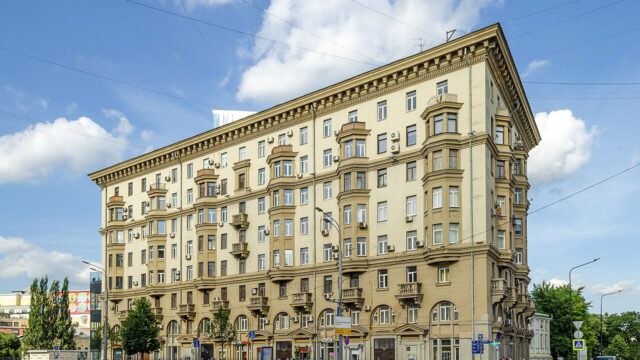 Фасад дома: улица Земляной Вал, дом 39/1, строение 1