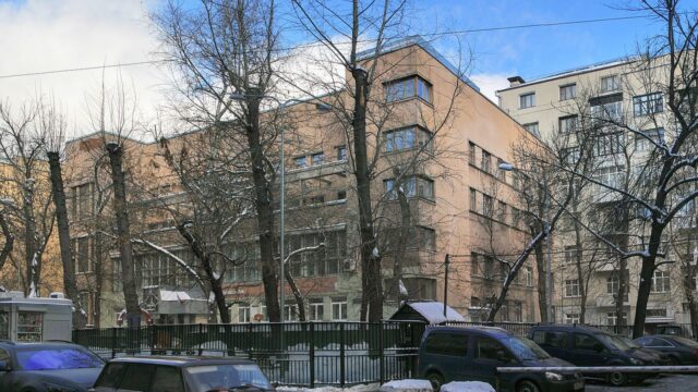 Фасад дома: Большой Златоустинский переулок, дом 3/5, строение 1