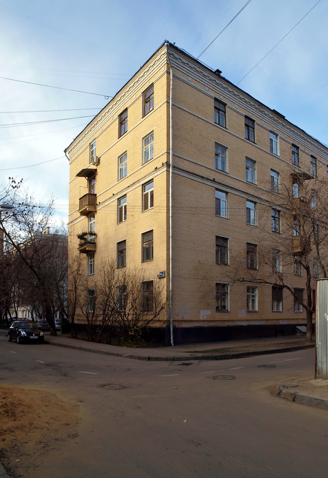 как купить сталинку — жилой сталинский дом, Малый Тишинский переулок, 14-16, 1957 года постройки