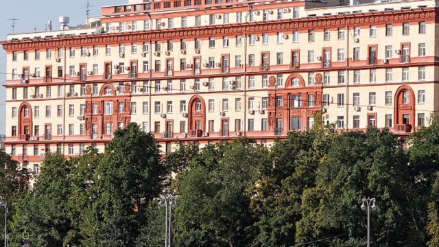 Фасад дома: Космодамианская набережная, дом 4/22, корпус А