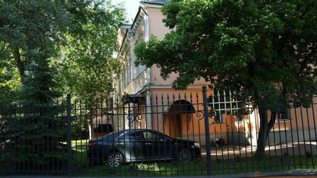 Фасад дома: Большой Овчинниковский переулок, дом 26, строение 6