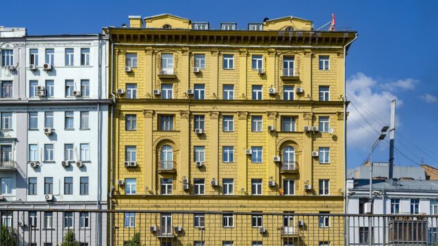 Фасад дома: Садовая-Самотёчная улица, дом 9