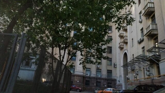 Фасад дома: Садовая-Спасская улица, дом 21/1