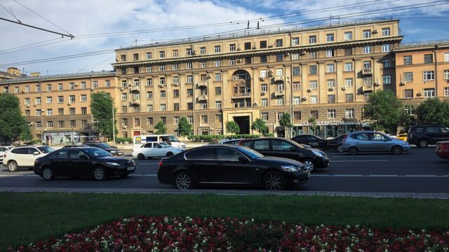 Фасад дома: Кутузовский проспект, дом 33
