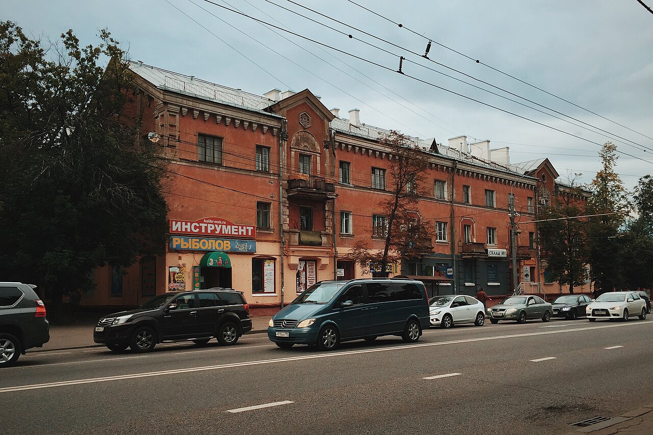 сталинка в Москве, Улица Руставели, 3к2, 1947 года постройки
