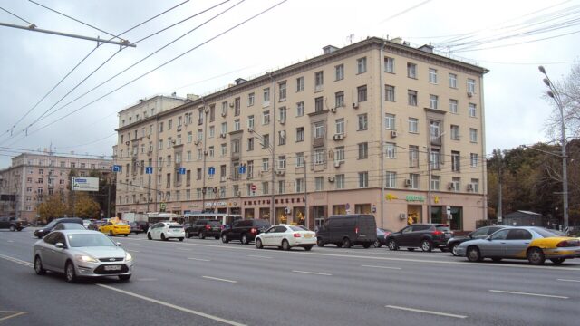 Фасад дома: Ленинский проспект, дом 24