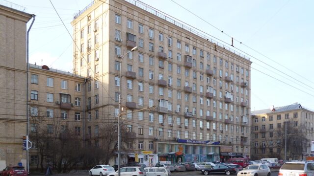 Фасад дома: улица Куусинена, дом 11, корпус 1