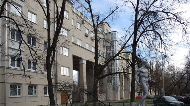 Фасад дома: улица Маршала Василевского, дом 11, корпус 1