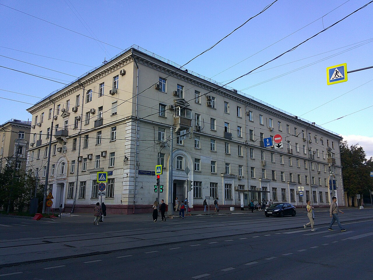 комната в сталинском доме — фасад, Первомайская улица, 109/2, 1953 года постройки
