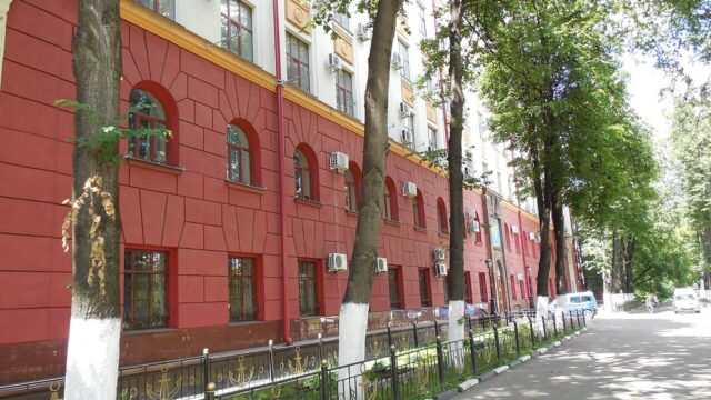 Фасад дома: Окружной проезд, дом 15