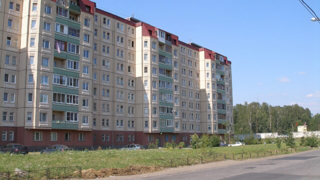 Здание старого фонда в Санкт-Петербурге
