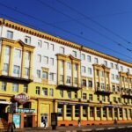 Сталинский жилой дом на улице Большая Покровская, 60 в Нижнем Новгороде